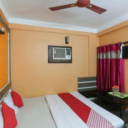 Oyo 60609 Hotel Tanushree Rampurhat 외부 사진
