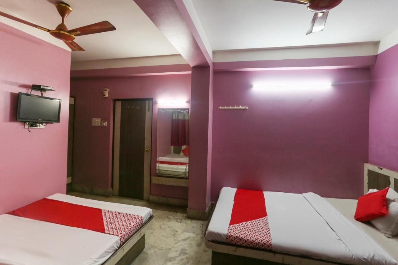 Oyo 60609 Hotel Tanushree Rampurhat 외부 사진