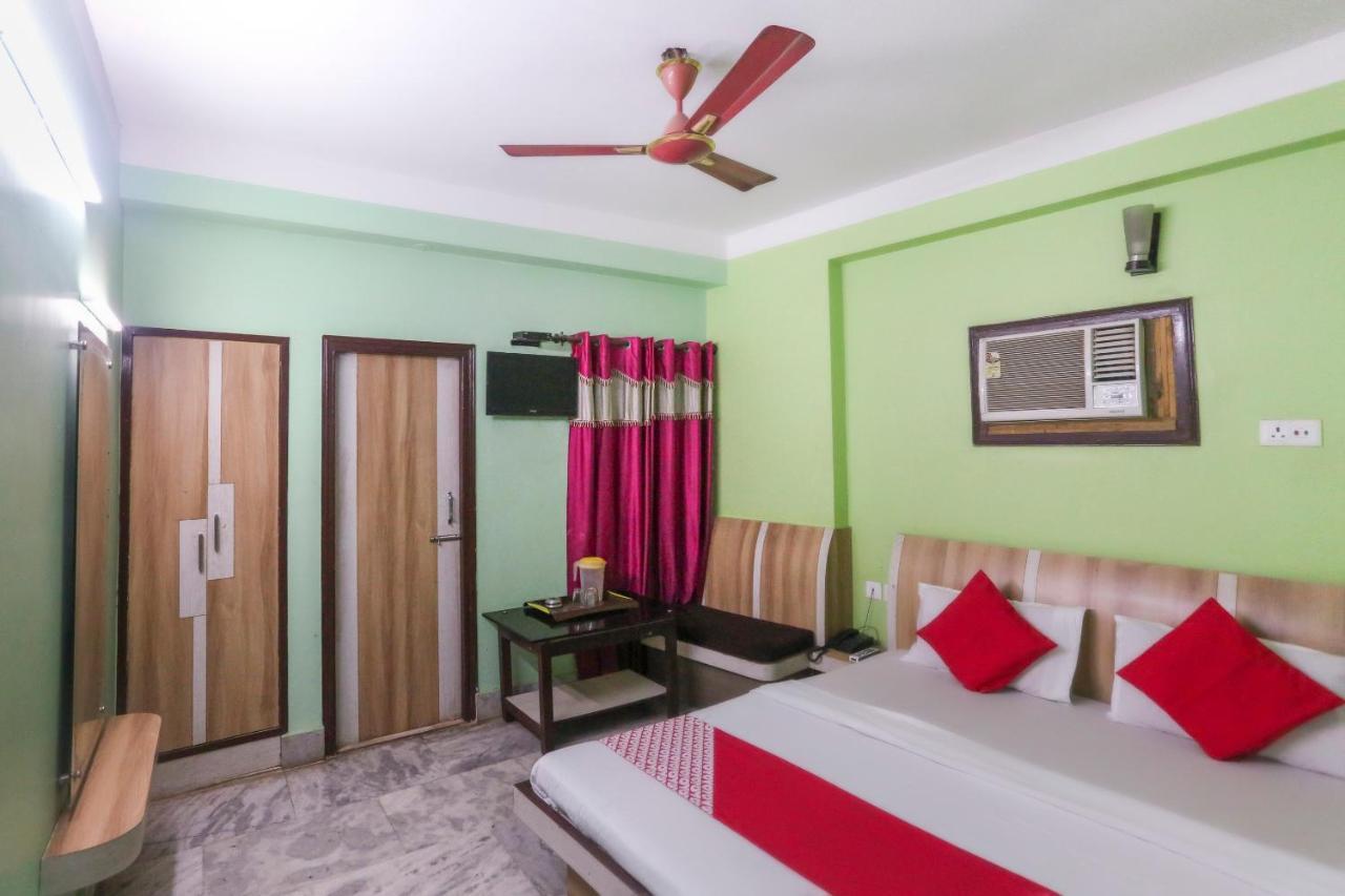 Oyo 60609 Hotel Tanushree Rampurhat 외부 사진