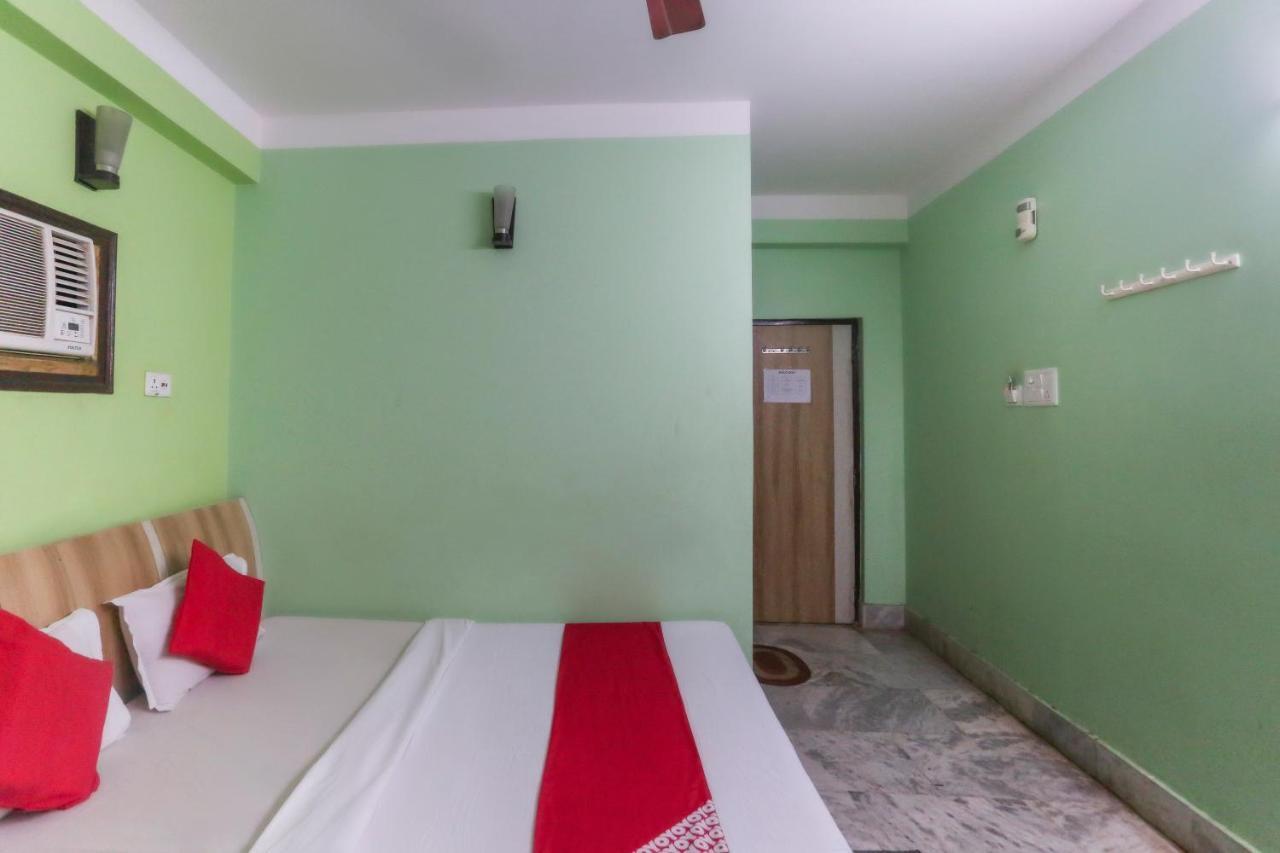 Oyo 60609 Hotel Tanushree Rampurhat 외부 사진